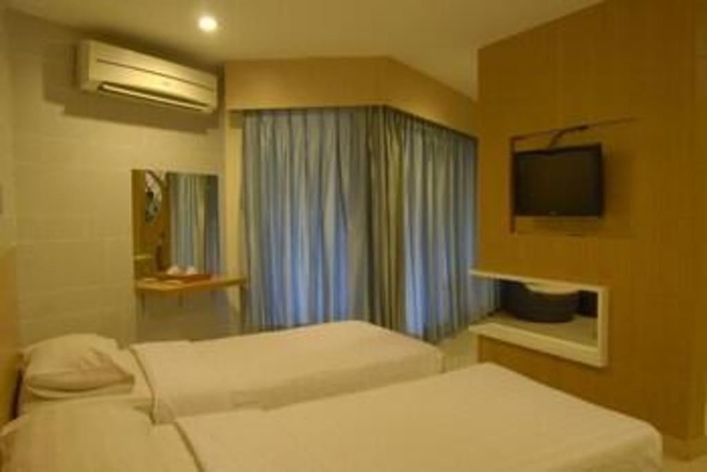 Putri Duyung Ancol Hotel Jakarta Exterior photo
